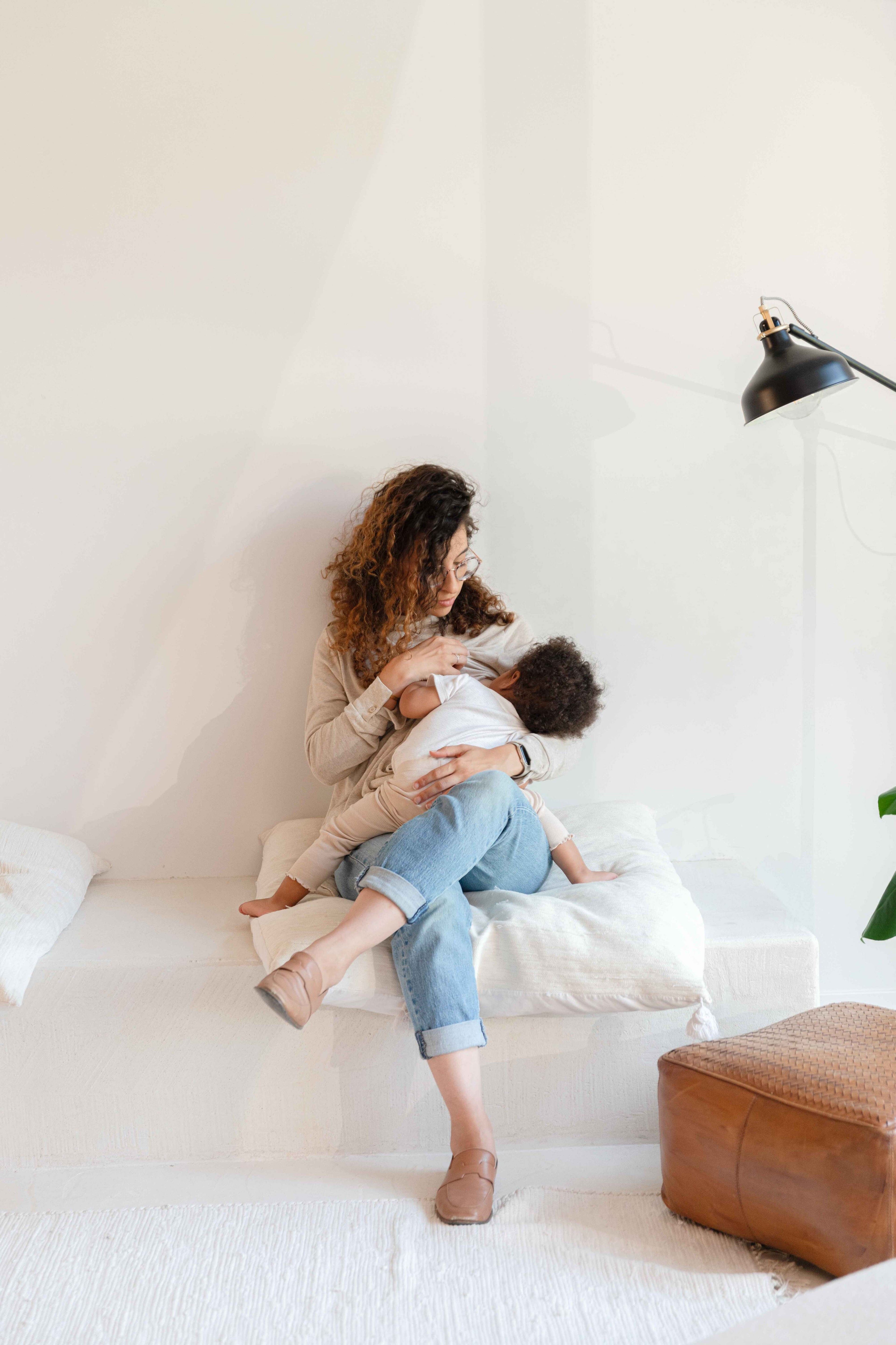 Sarah, la Délicate - Haut avec ouverture sur les côtés (allaitement)