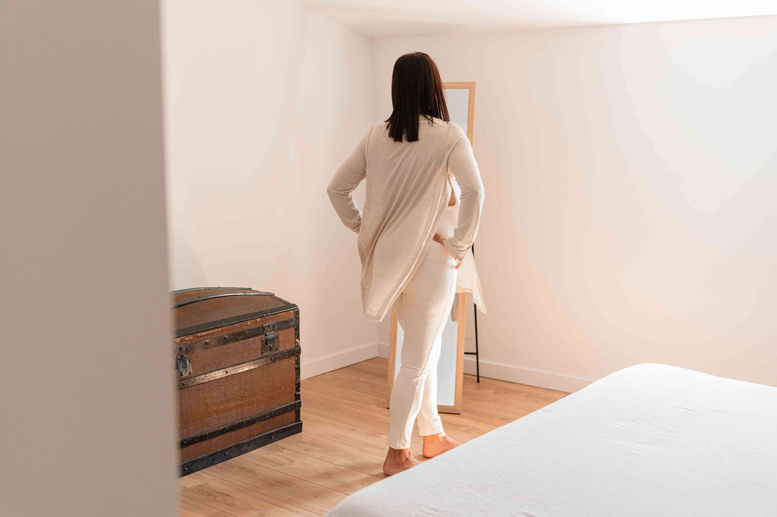 Sarah, la Délicate - Haut avec ouverture sur les côtés (allaitement)